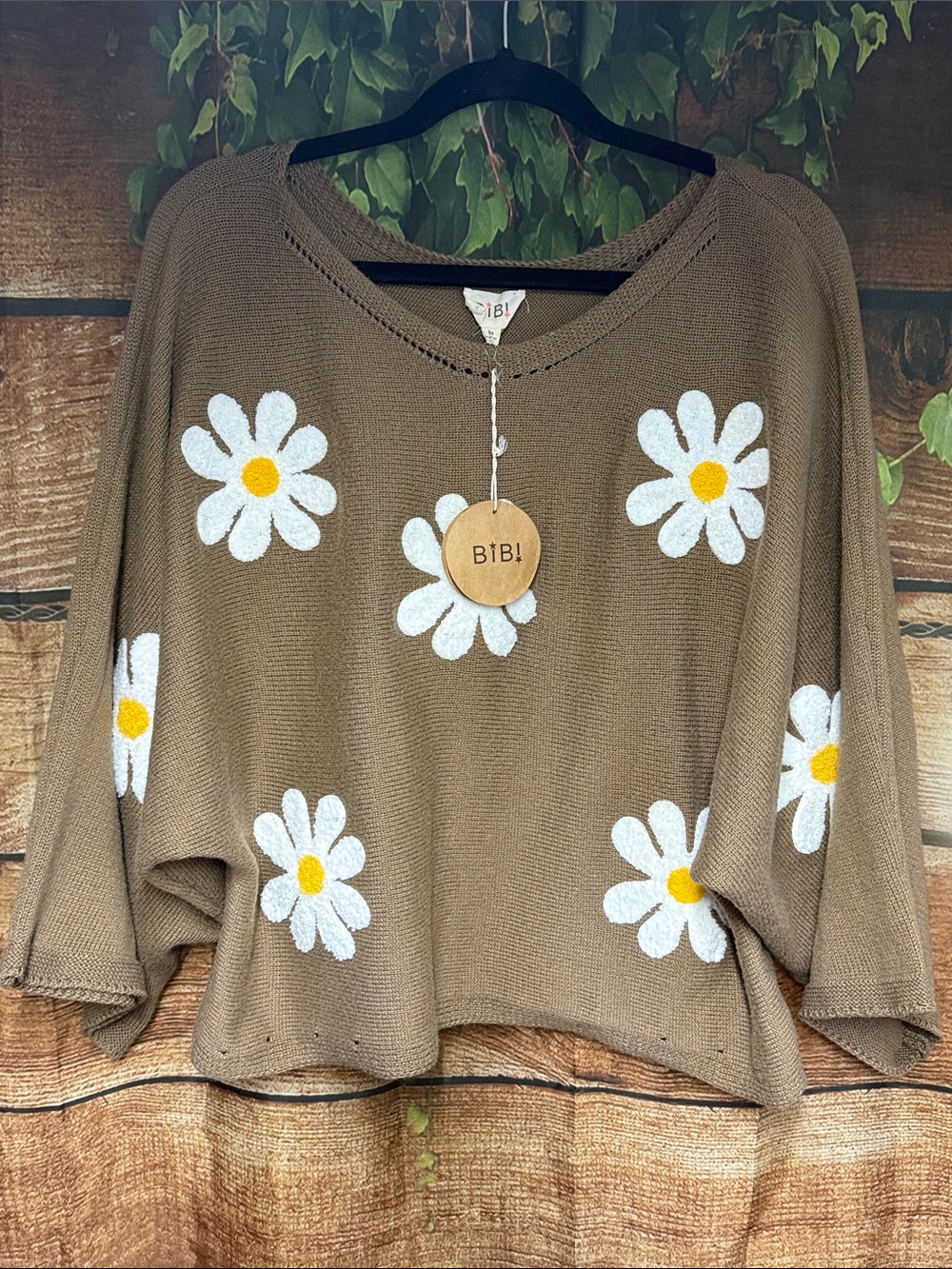 🆕BiBi Brown Knit Sweater with White & Yellow Daisy Appliqués